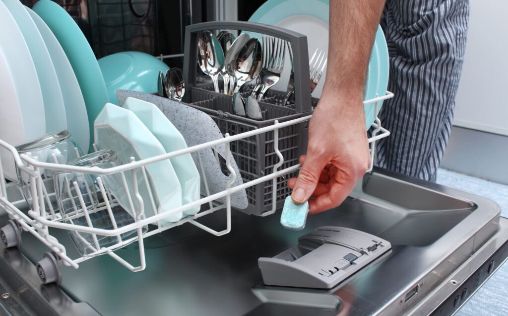 Woodland Hills Dishwasher Cleaning